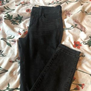 Madewell 10” in Black Skinny Jeans